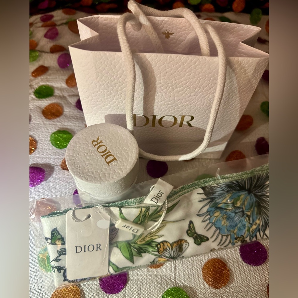 Dior Green Butterfly Twilly Scarf Gift Set GWP - Picture 8 of 10